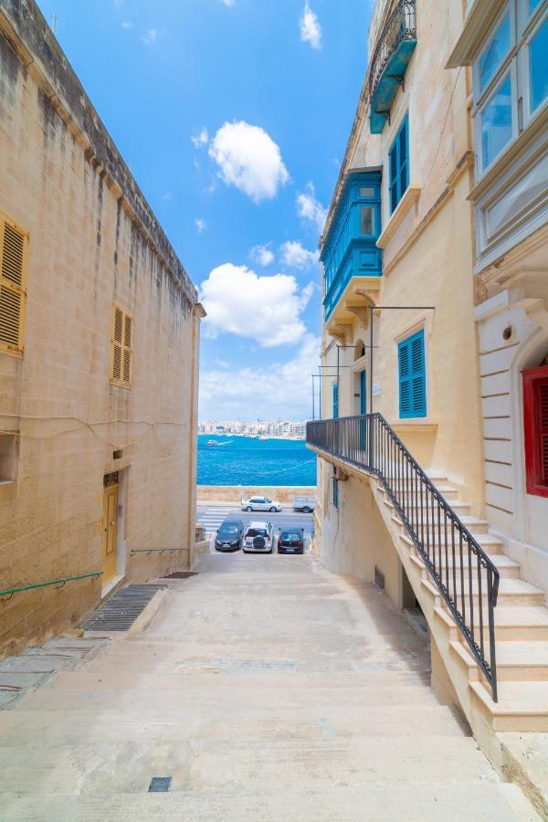 Central Valletta Townhouse-Hosted By Sweetstay Exteriör bild